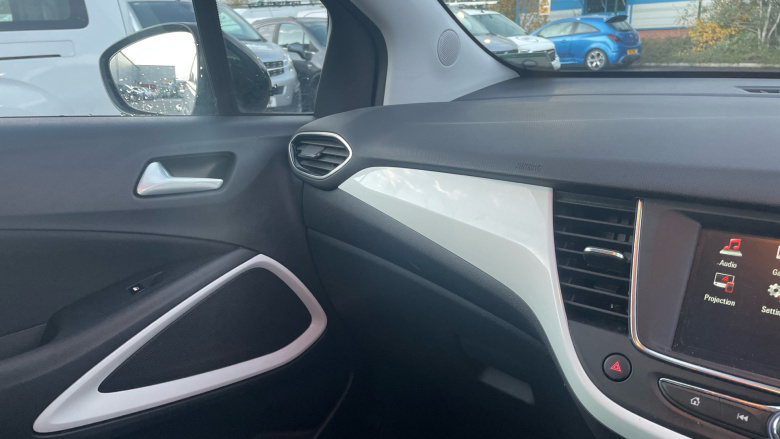 Vauxhall Crossland 1.2 Griffin 5dr Petrol Hatchback